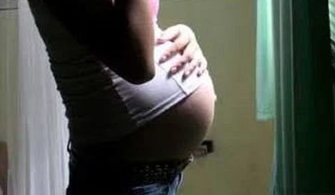 Lei complementa assistência psicológica às gestantes e puérperas