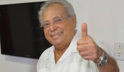 Eleições 2020: Amazonino parabeniza David Almeida pela vitória
