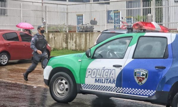 Câmara aprova prisão em regime disciplinar diferenciado para quem matar policial   Fonte: Agência Câmara de Notícias