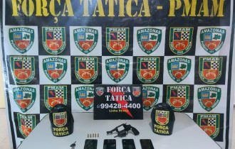 polícia militar apreende dois adolescentes com arma de fogo após assalto na zona norte