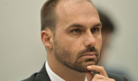 PGR pede que Moraes abra ação contra Eduardo Bolsonaro por atuação nos EUA