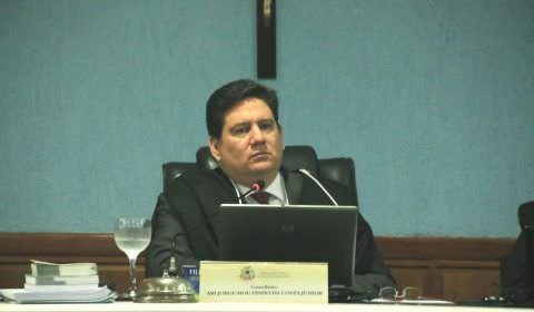 TCE-AM suspende contratação de R$ 8 milhões para publicidade no Detran