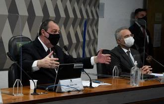 Omar Aziz critica Guedes: 'Puxa-saco americano que não consegue vacina