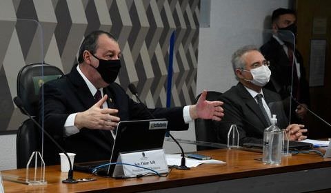 Omar Aziz critica Guedes: 'Puxa-saco americano que não consegue vacina