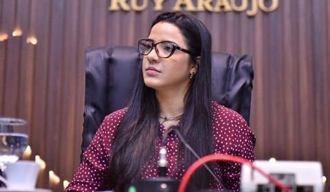 Mayra Pinheiro demite ‘funcionários fantasmas’ após denúncia