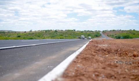 Decreto qualifica trecho da BR-235/PE para o programa de parcerias