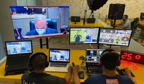 TCE-AM multa ex-diretora de Policlínica em R$ 957,5 mil.