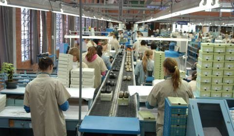 Estoques da indústria voltam a ficar próximos do planejado