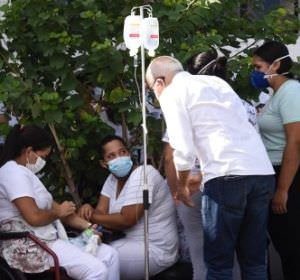 Incêndio atinge ala covid de hospital e pacientes são removidos; 4 morrem