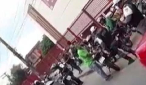 Bandidos fazem arrastão e levam cinco celulares no Mutirão (Veja o vídeo)