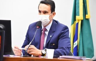 Sidney Leite afirma que Wilson Lima não tem mais condições de permanecer no cargo