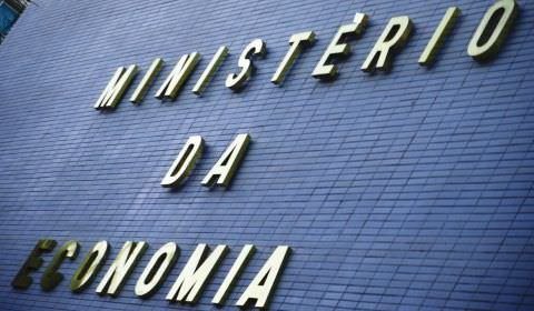 Governo libera R$ 3,1 bilhões para gastos dos ministérios