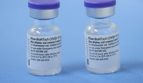 Pfizer testará vacina em grupo de crianças com menos de 12 anos