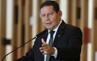 Mourão diz que Bolsonaro autorizou nova operação militar na Amazônia