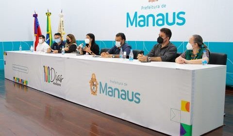 Mais de 50 pontos de atendimento funcionam neste sábado para intensificar a vacinação contra a Covid-19 em Manaus