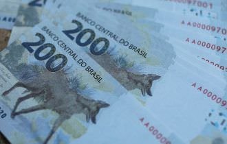 Mercado financeiro aumenta previsão para a Selic