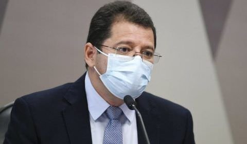 Houve ênfase do governo federal em relação ao tratamento precoce, diz ex-secretário de Saúde do Amazonas