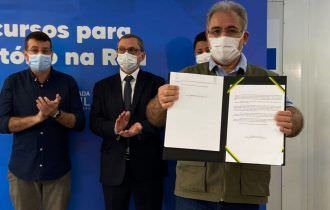 Brasil aplica mais de 2,56 milhões de doses de vacina em 24 horas