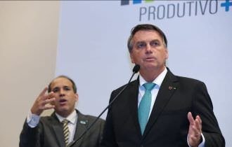 Bolsonaro pede a empresários para segurarem preço dos alimentos