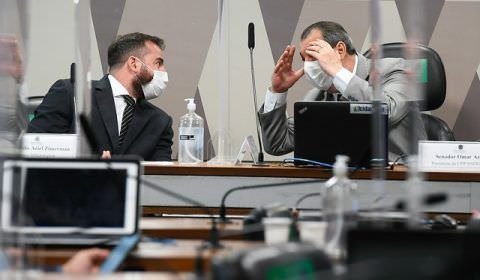 Nise tem mais a se explicar que eu, diz Omar Aziz ao ser processado por médica