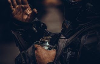 URGENTE: Policial militar aposentado é levado como refém durante assalto em Manaus