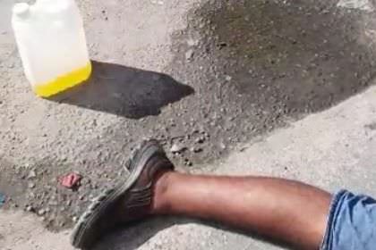 Dois homens são presos com baldes de gasolina em Manaus