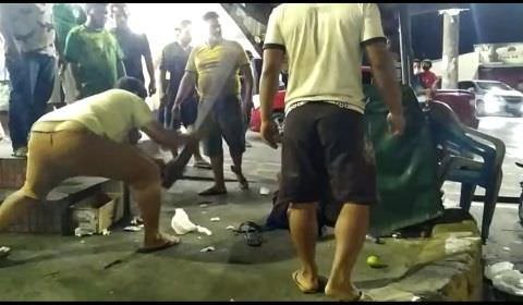 Ladrão é espancado após roubo frustrado na Bola do Produtor (vídeo)