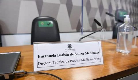 CPI suspende sessão e aciona STF após silêncio de diretora da Precisa