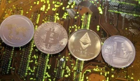 Lavagem de dinheiro: polícia britânica apreende R$ 2,1 bilhões em criptomoedas