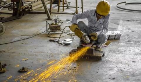 Equipe econômica eleva previsão para o PIB em 2021 de 3,5% para 5,3%