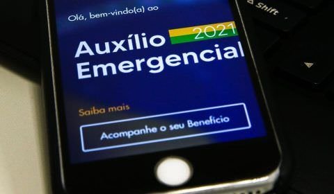 Caixa paga hoje auxílio emergencial a nascidos em março