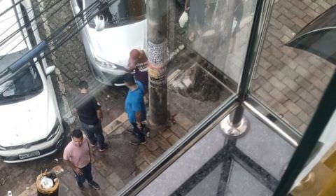 URGENTE: Homem é morto no Centro de Manaus (Veja o vídeo