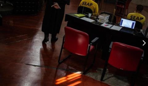 Autores de um triplo homicídio ocorrido no bairro Armando Mendes, em 2018, são condenados a mais de 200 anos de prisão