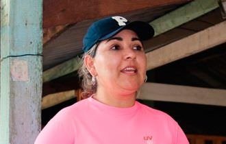 Prefeita de Figueiredo contrata limpeza pública por R$ 9,4 milhões ao ano