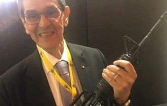 Preso, Roberto Jefferson chama Moraes de 'cachorro do STF' em último tuíte