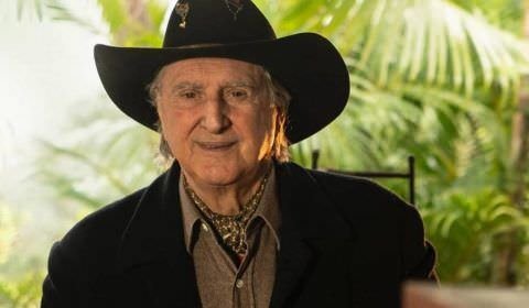 Sérgio Reis apostou no berrante, mas ficou mais triste que o Chico Mineiro