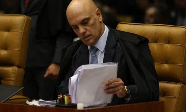 STJ vê com preocupação pedido de impeachment contra Alexandre de Moraes