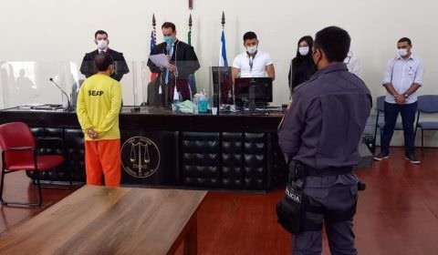 Feminicídio: Homem acusado de matar a esposa a facadas é condenado a 18 anos de prisão