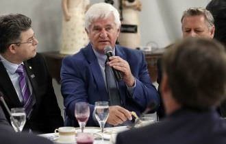 Busca e apreensão contra presidente da Aprosoja divide agronegócio