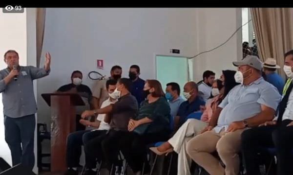 Estamos juntos Carlinhos Bessa’, dispara Átila Lins em evento da Prefeitura de Tefé 