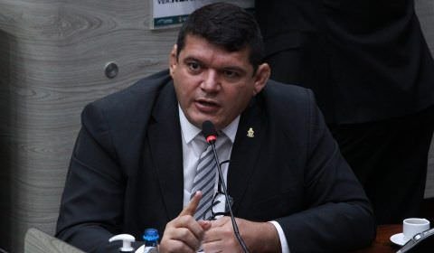CCJ da Câmara avalia projeto que incentiva igualdade de direitos e oportunidades no esporte