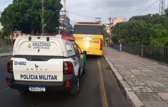 URGENTE: Bandidos roubam ônibus e dão um 'rolê' por Manaus