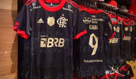 Com clube em alta, loja oficial do Flamengo inaugura no Manauara Shopping