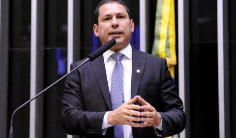 Marcelo Ramos desafia Guedes e reduzir IPI e compensar ZFM, estados e município