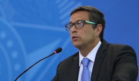 Banco Central admite queda no desempenho da economia brasileira