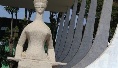 Maioria do STF confirma liminar que garante segunda dose a São Paulo