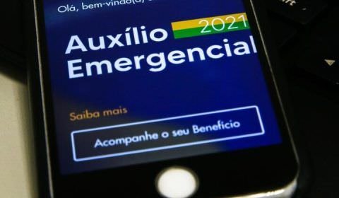 Trabalhadores nascidos em junho podem sacar auxílio emergencial