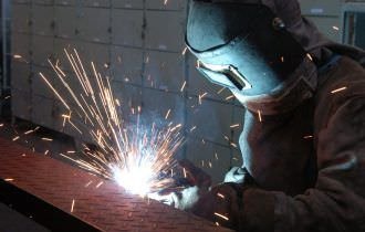 Inflação na porta de fábrica cai 4,53% em 2025; 2ª menor desde 2014