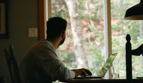 É possível voltar a amar seu trabalho; veja como nesses três passos