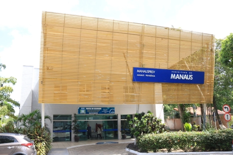 Prefeitura publica editais do concurso da Manaus Previdência com salário de até R$ 12 mil